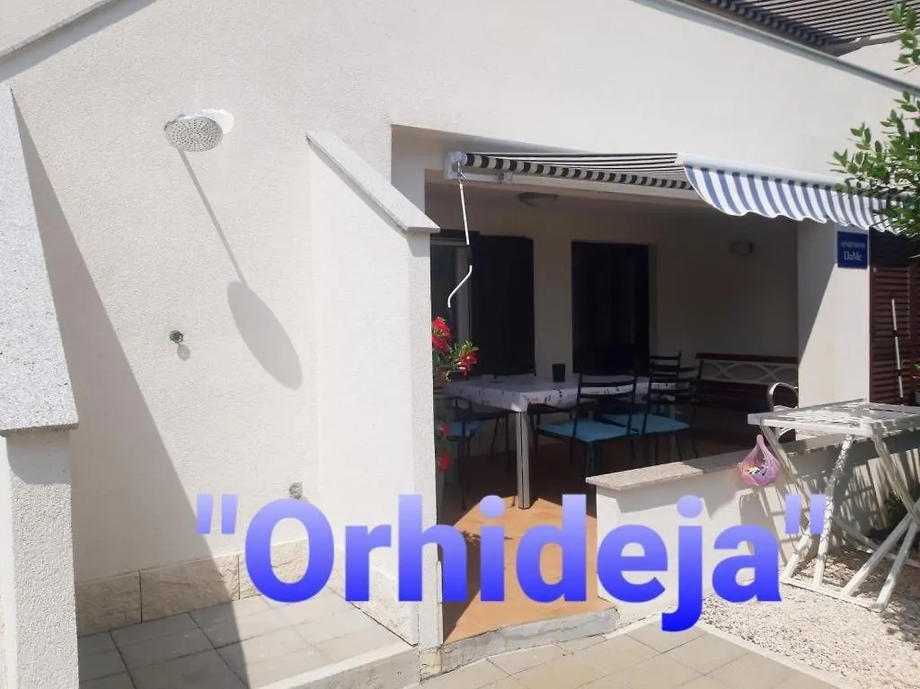 Apartment In Slatine With Sea View, Terrace, Air Conditioning, Wifi 5130-2