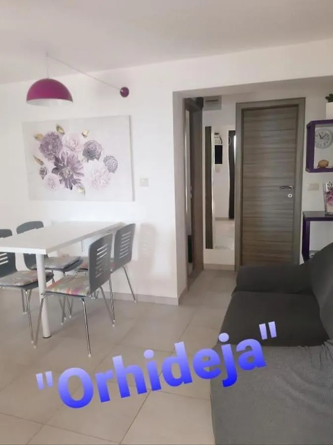 Apartment In Slatine With Sea View, Terrace, Air Conditioning, Wifi 5130-2 0*,  Kroatië
